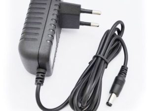 Alimentator 220V la 5V 3A 5.5X2.1mm