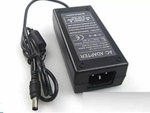 Alimentator AC/DC 12V 8000mA 8A 96W 5.5x2.5 mm