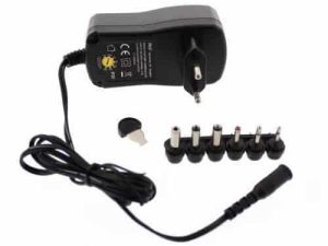 Alimentator universal in comutatie 1500mA 3-12V 6 mufe Well