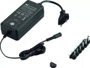 Alimentator universal in comutatie 3000mA 5-15V 3A 6 mufe Well