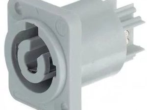 Conector etans de panou iesire Neutrik
