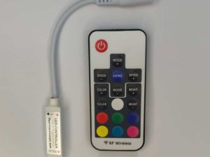 Controler BANDA LED RGB 12V pe fir 4 pin 17 taste + telecomanda Wireless