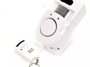 Detector miscare cu alarma incorporata +telecomanda