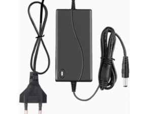 Incarcator acumulatori LI-ION 21V 2A alimentare 230V cu conector 5.5x2.5 mm
