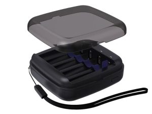 Incarcator acumulatori XTAR BC4 1.5V / LI-ION / 1.2V NIMH R6
