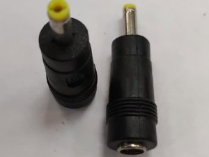 Mufa adaptoare alimentare DC 2.5x5.5 mm mama la 4x1.7 mm tata