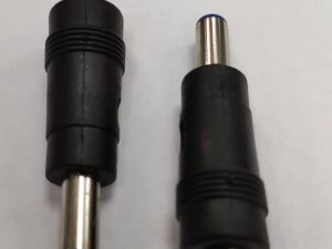 Mufa adaptoare alimentare DC 2.5x5.5 mm mama la 5.5x2.1 mm tata