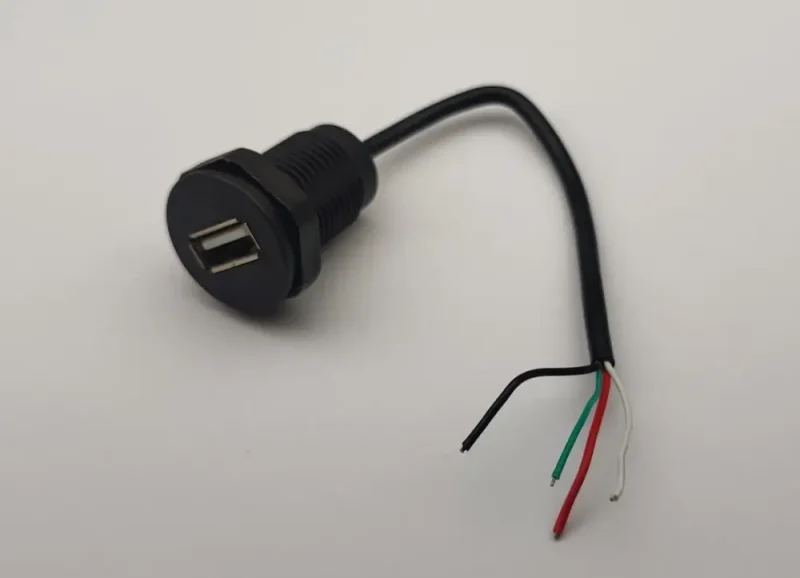 mufa-usb20-mama-panou-tip-a-1-port-gabarit-mic-cu-4-fire-diam-16mmx30mm