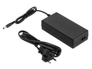 Sursa in comutatie 12V 5A 2.1x5.5mm